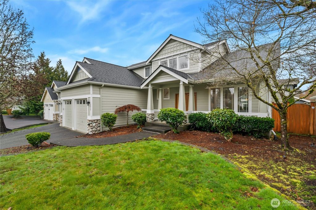 Photo of 18639 175th Avenue SE, Renton, WA 98058 (MLS # 2496679)