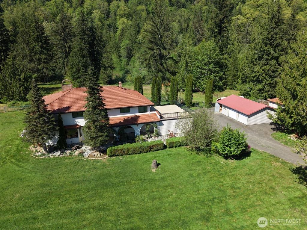 Photo of 12717 307th Avenue SE, Sultan, WA 98294 (MLS # 2517884)