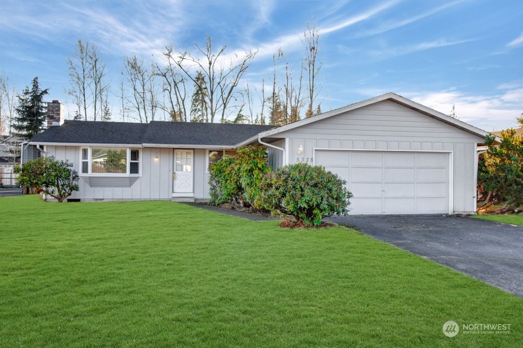 Photo of 5328 119th Place NE, Marysville, WA 98271 (MLS # 2019140)