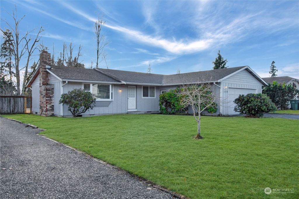 Photo of 5328 119th Place NE, Marysville, WA 98271 (MLS # 2019140)