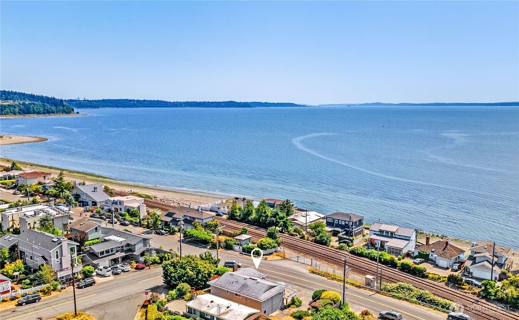 Photo of 19502 Richmond Beach Drive NW, Edmonds, WA 98177 (MLS # 2390617)