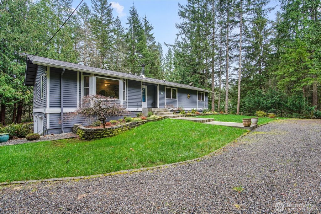 Photo of 26610 320th Avenue SE, Ravensdale, WA 98051 (MLS # 2475181)