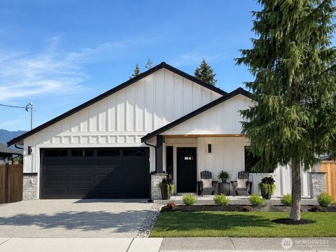 Photo of 1170 Darrington Street, Darrington, WA 98241 (MLS # 2496880)