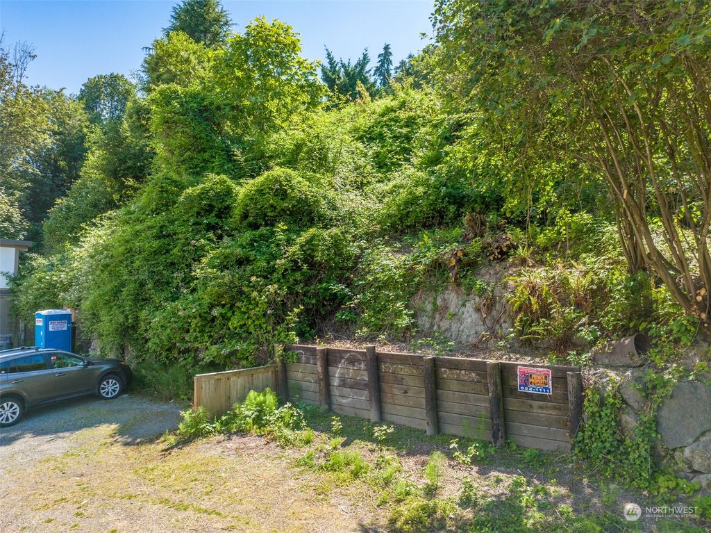 Photo of 2251 Harbor Avenue SW, Seattle, WA 98126 (MLS # 2271340)