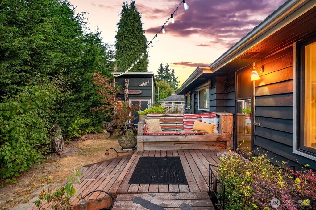 Photo of 11803 14th Avenue S, Seattle, WA 98168 (MLS # 2418478)