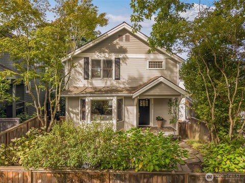 Photo of 805 33rd Avenue E, Seattle, WA 98112 (MLS # 2576677)