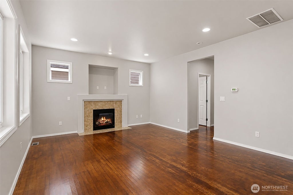 Photo of 13125 26th Avenue SE, Everett, WA 98208 (MLS # 2566278)