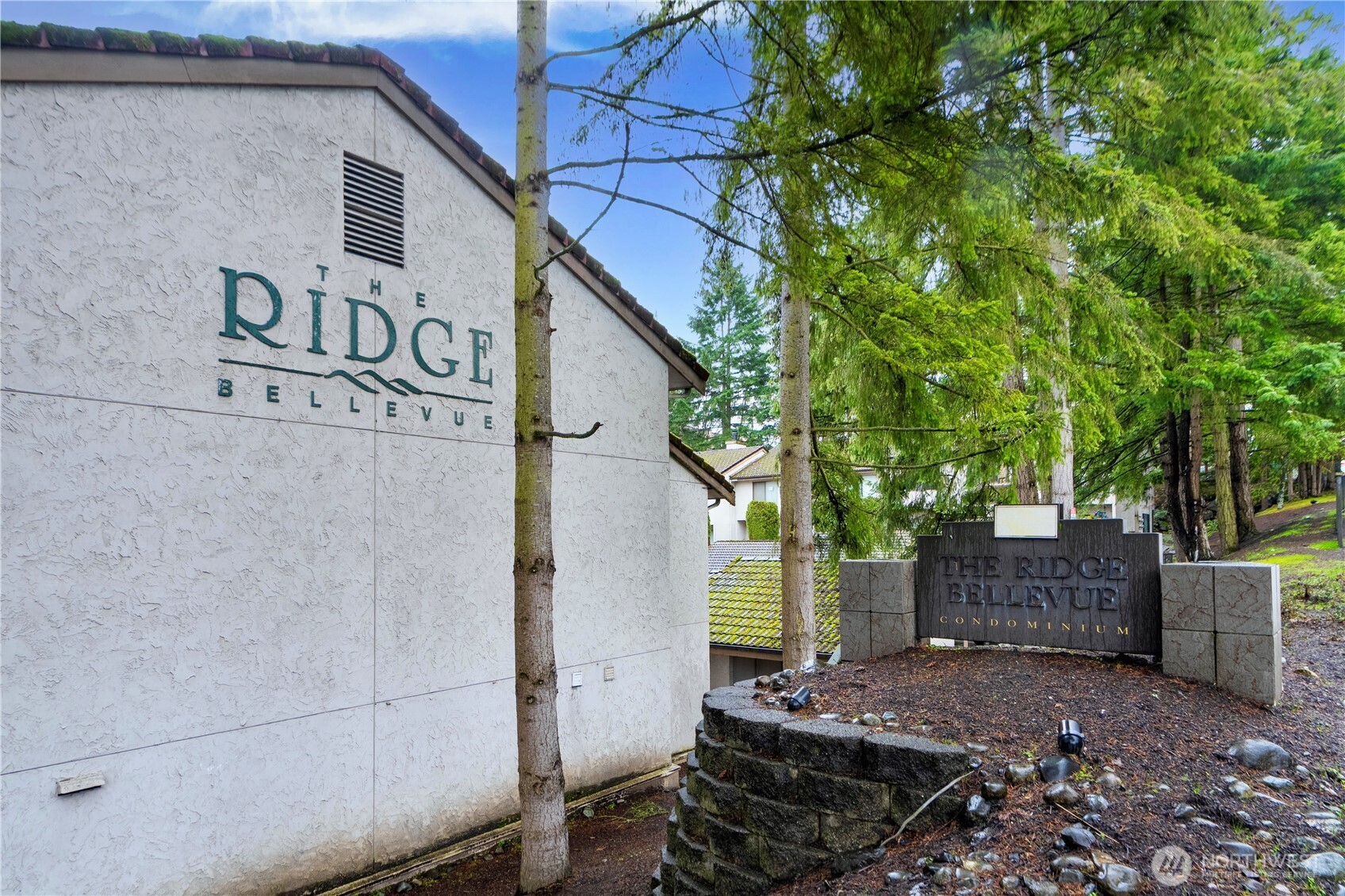 10401 NE 32nd Place A101