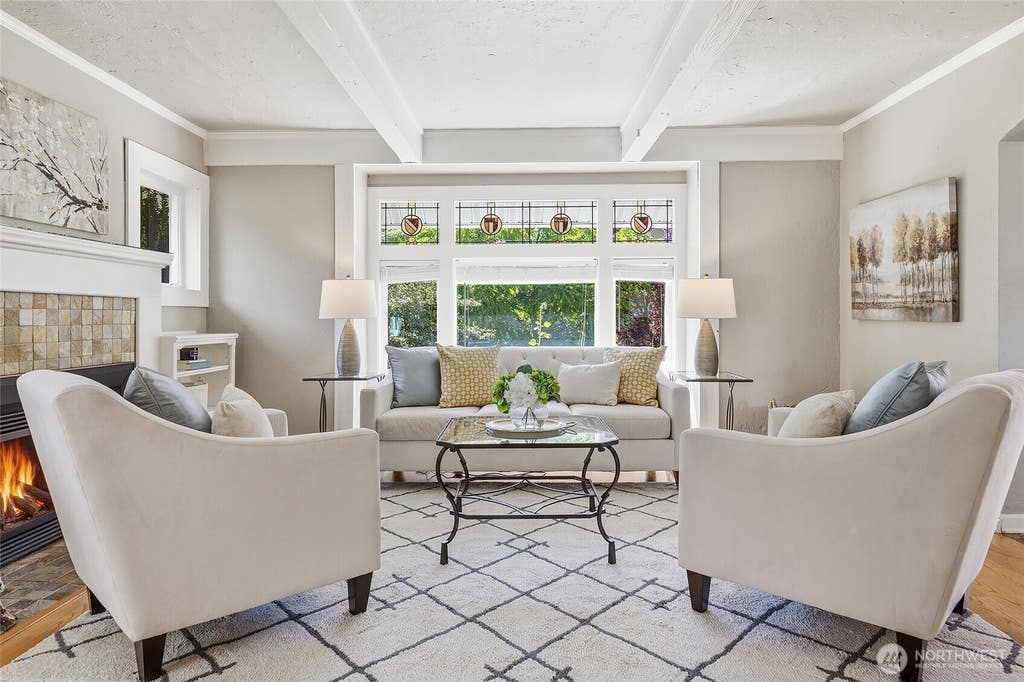 Photo of 1528 1st Ave W AVE, Seattle, WA 98119 (MLS # 2525524)