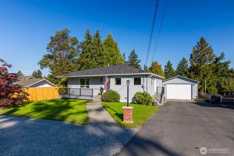 Photo of 440 SW 143rd Street, Burien, WA 98166 (MLS # 2433376)