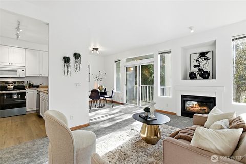 15150 140th Way SE F202 Renton WA 98058