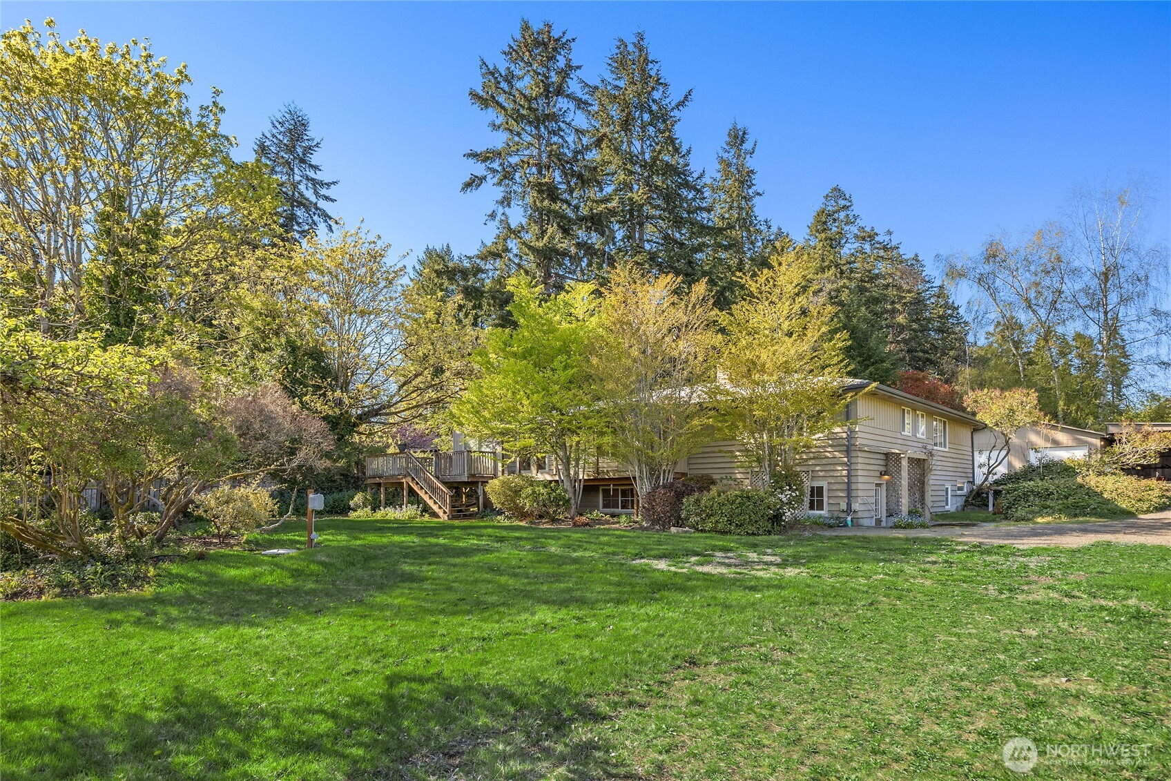 267 Gideon Lane NW