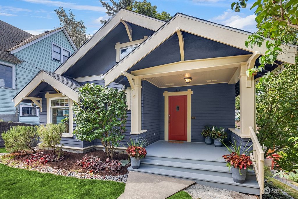 Photo of 1615 31st Avenue, Seattle, WA 98122 (MLS # 2275261)