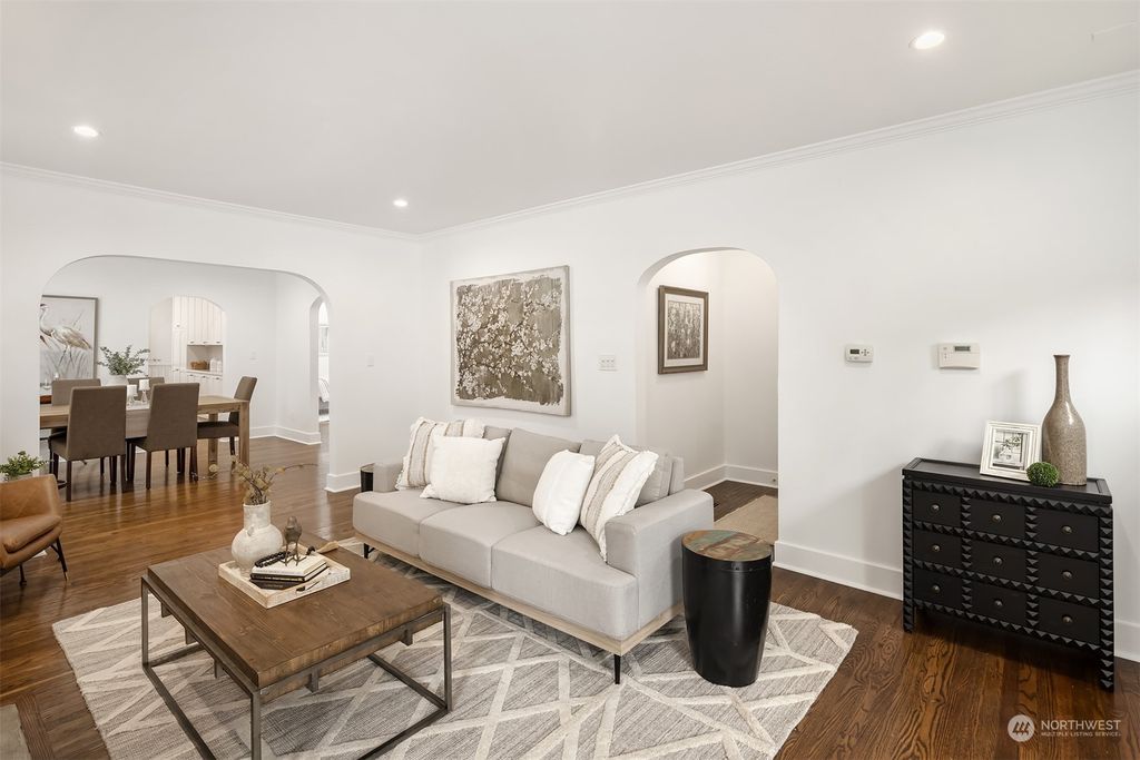 Photo of 1615 31st Avenue, Seattle, WA 98122 (MLS # 2275261)