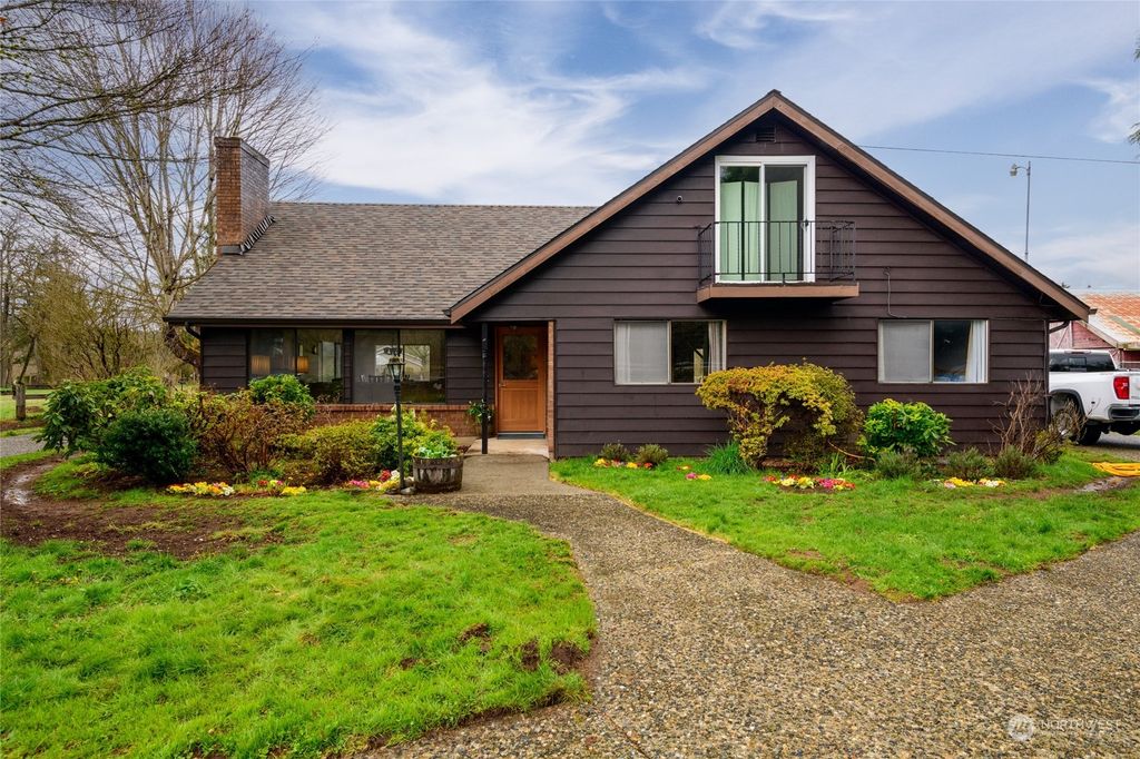 Photo of 32010 NE 24th Street, Carnation, WA 98014 (MLS # 2047581)
