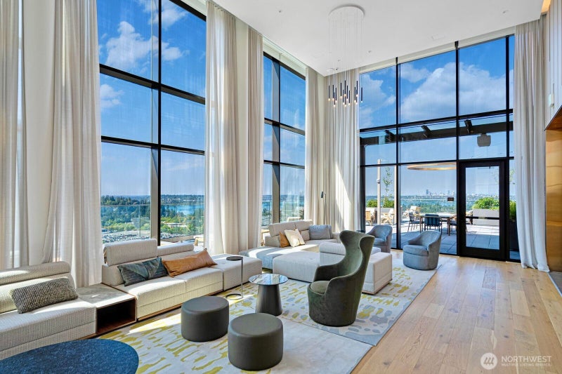 10232 NE 10th Street 1207