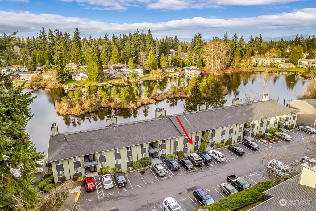 Photo of 615 75th Street SE #C-47, Everett, WA 98203 (MLS # 2188411)