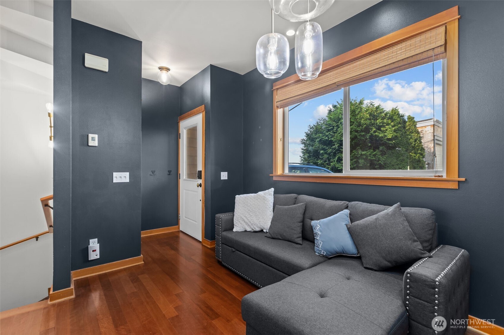 1939 10th Avenue W B