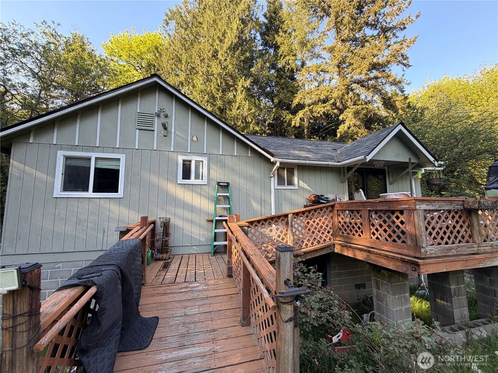 Photo of 41766 N Shore Lane, Concrete, WA 98237 (MLS # 2503567)