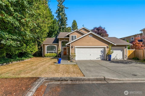 Photo of 21914 48th Avenue W, Mountlake Terrace, WA 98043 (MLS # 2581596)