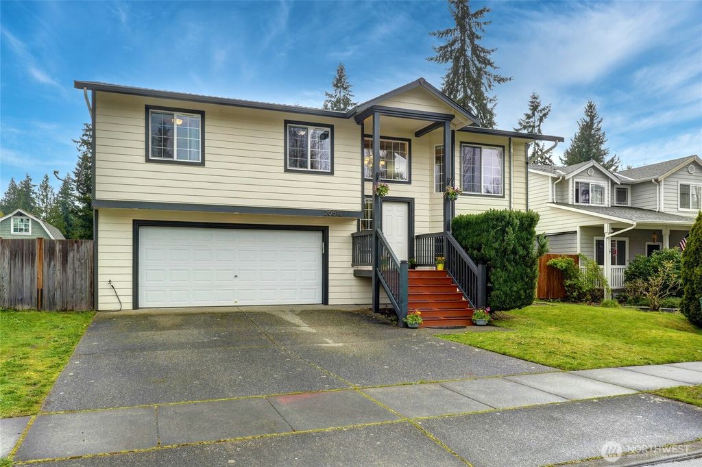 Photo of 20518 65th Drive NE, Arlington, WA 98223 (MLS # 2510462)
