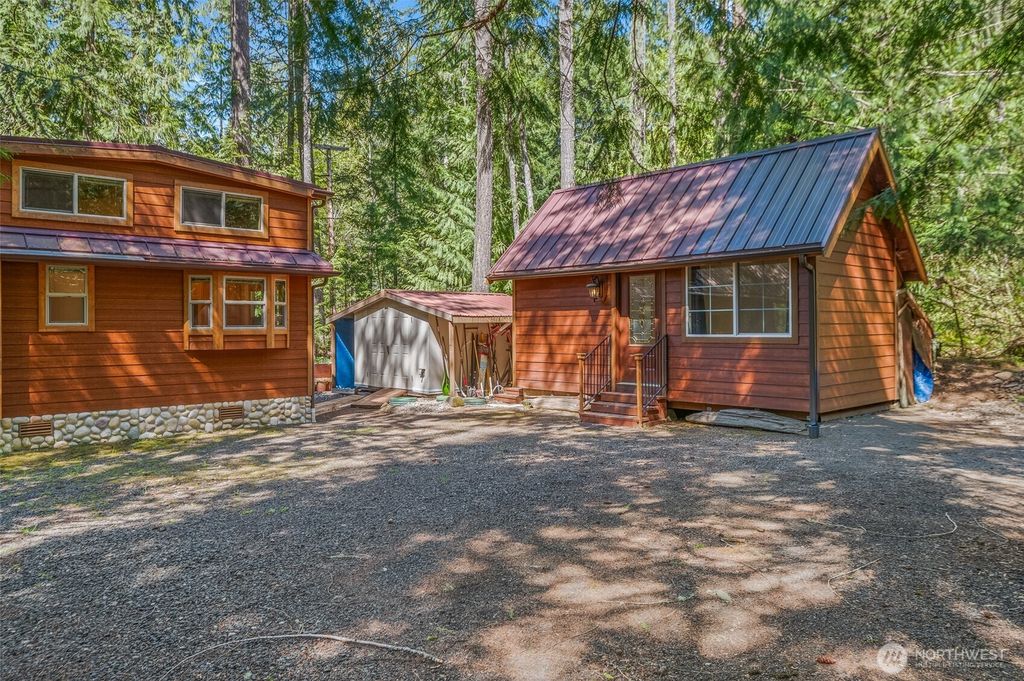 Photo of 70 N Staircase Drive, Hoodsport, WA 98548 (MLS # 2518649)