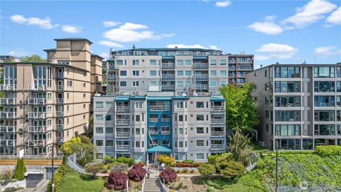 420 Melrose Avenue E Unit 201, Seattle, WA 98102 - MLS#: 2362036
