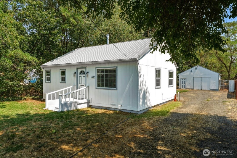 801 S 4th Avenue