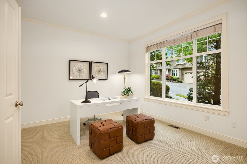 Photo of 16648 NE 120th Street, Redmond, WA 98052 (MLS # 2523885)