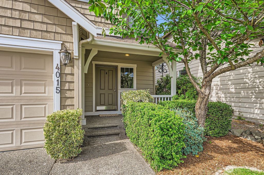 Photo of 4015 134th Place SE, Mill Creek, WA 98012 (MLS # 2391158)