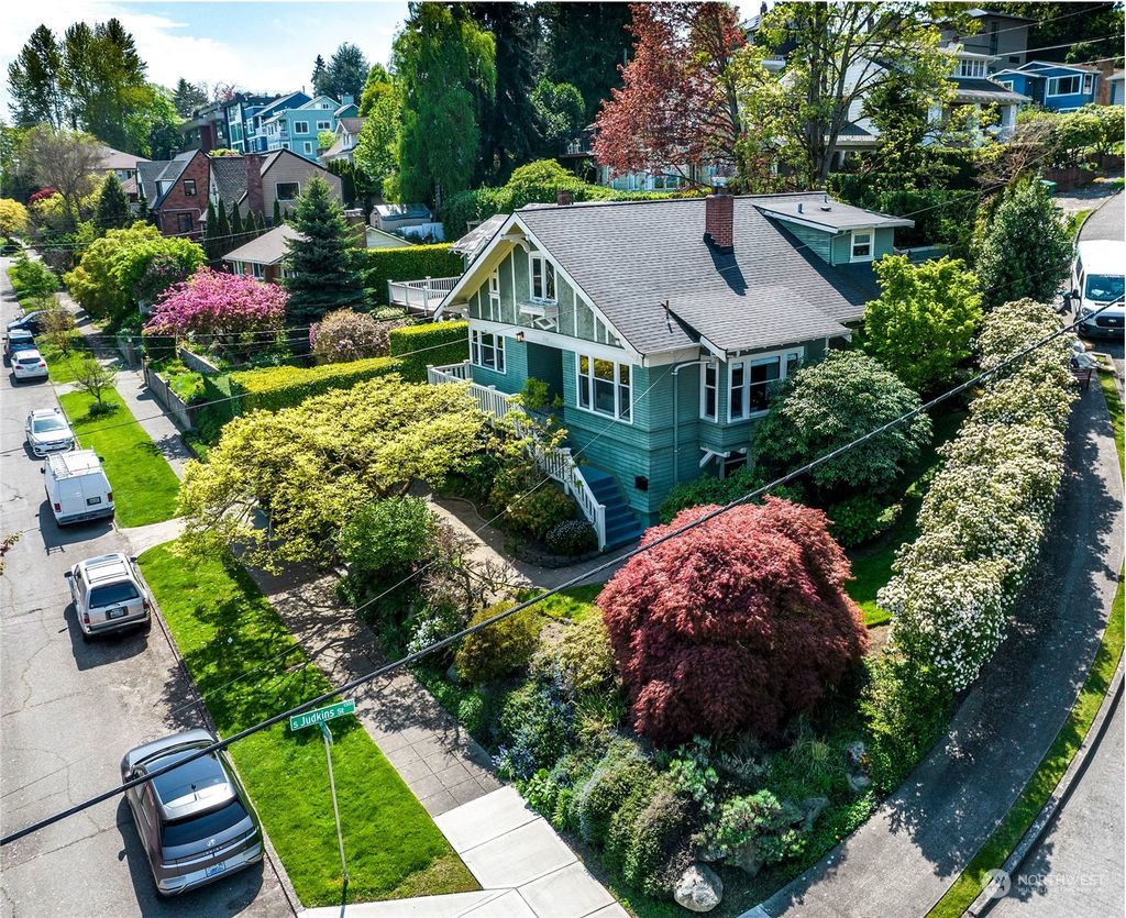 Photo of 1303 33rd Avenue S, Seattle, WA 98144 (MLS # 2063747)