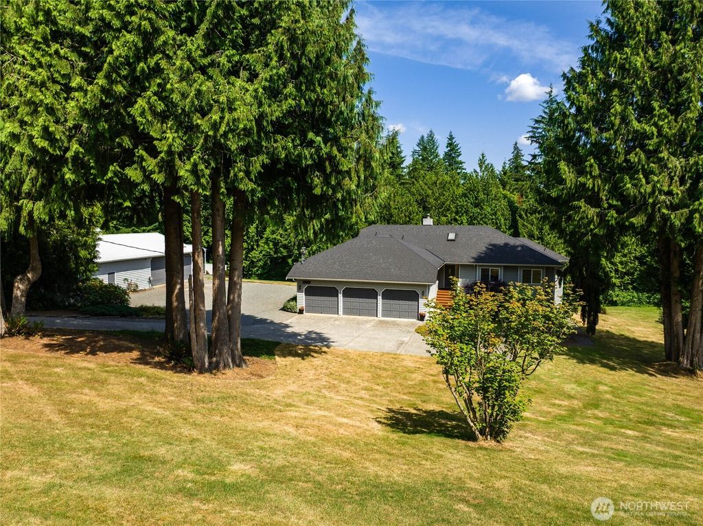 Photo of 13829 58th Avenue NW, Stanwood, WA 98292 (MLS # 2403759)