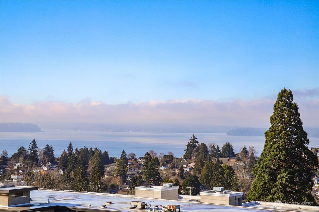 Photo of 4515 44th Avenue SW #B, Seattle, WA 98116 (MLS # 2328089)