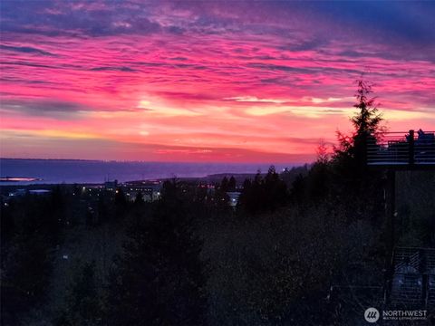 Photo of 1819 Sam Benn Lane, Aberdeen, WA 98520 (MLS # 2305712)