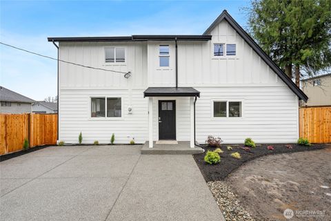 Photo of 200 S Alder Avenue, Granite Falls, WA 98252 (MLS # 2463016)