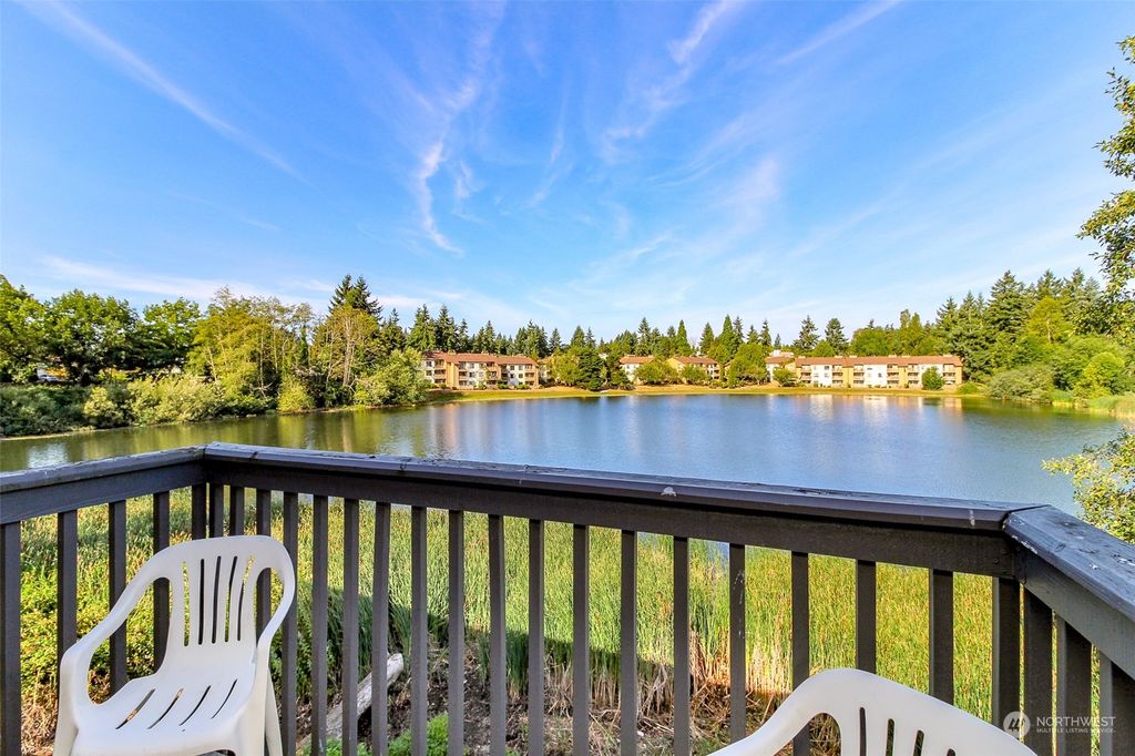 Photo of 31003 14th Avenue S #C-12, Federal Way, WA 98003 (MLS # 2149435)