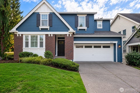 Photo of 5621 NE 5th Court, Renton, WA 98059 (MLS # 2579848)