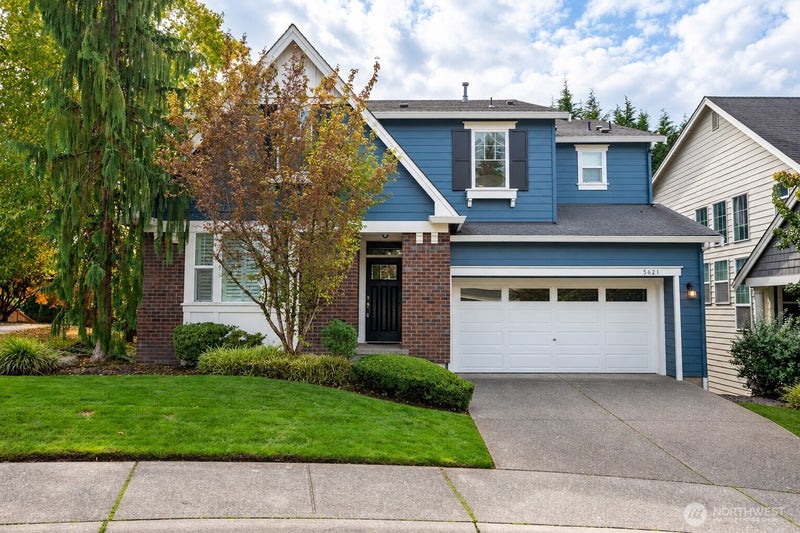 5621 NE 5th Court