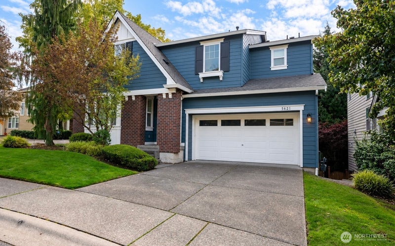 5621 NE 5th Court