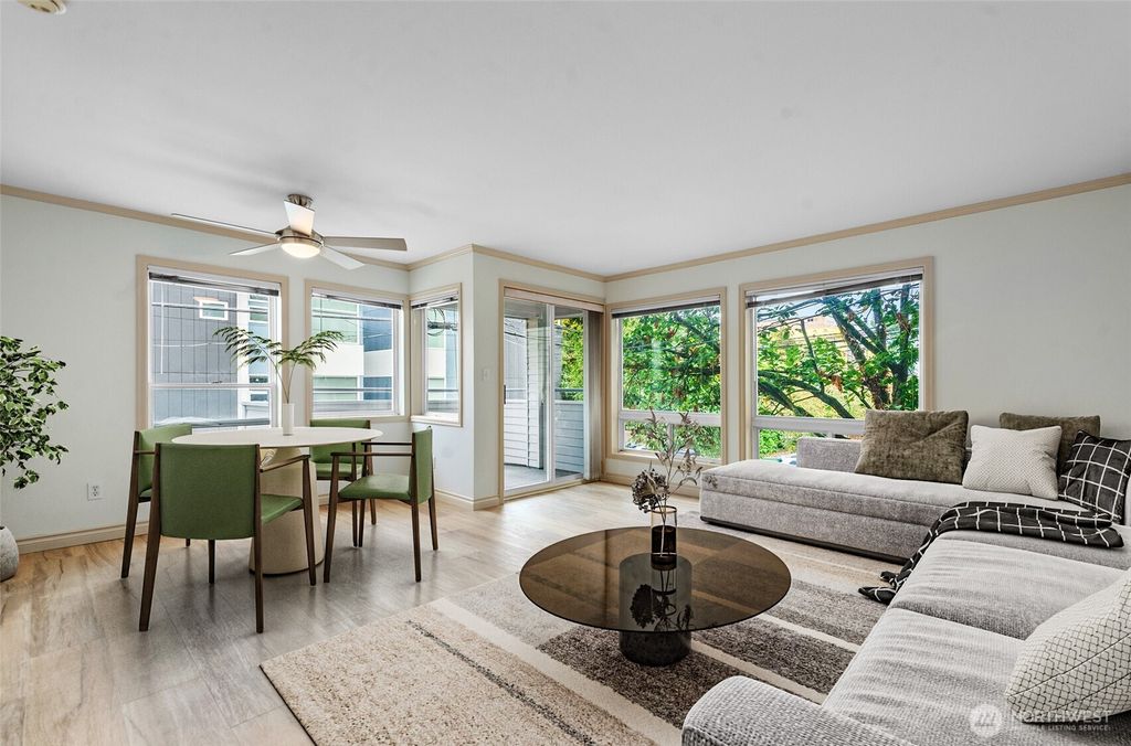 Photo of 614 E Lynn Street #1, Seattle, WA 98102 (MLS # 2434465)