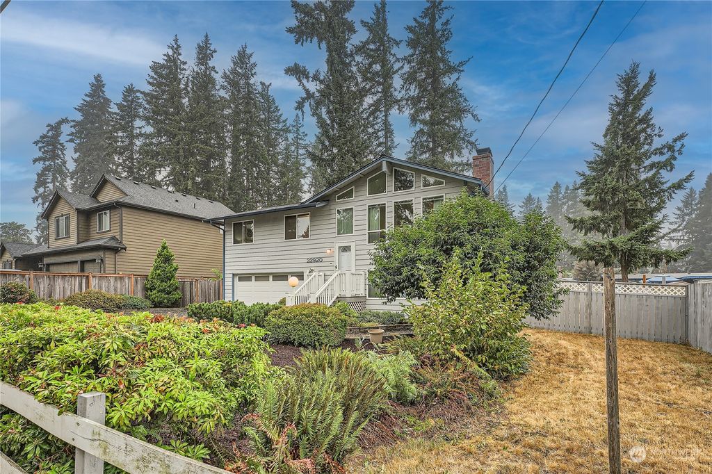 Photo of 22920 SE 288th Street, Maple Valley, WA 98038 (MLS # 2156608)
