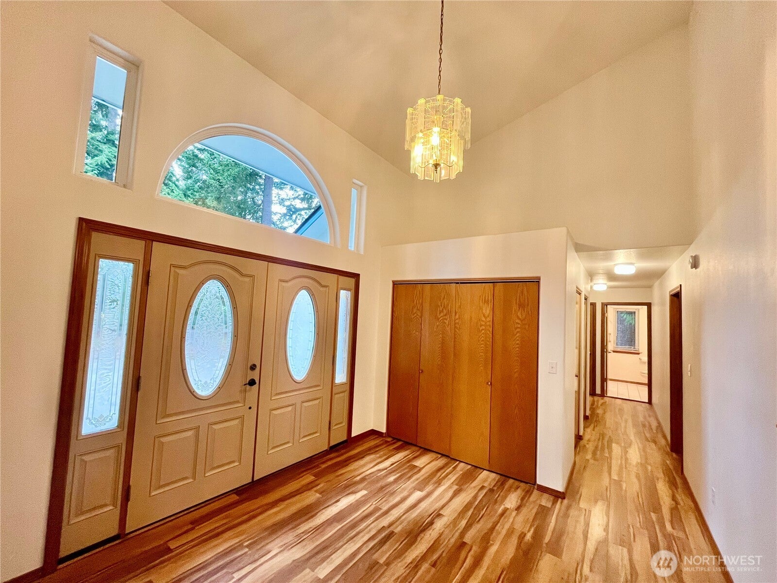 561 Grandview Drive