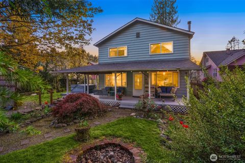 405 Long Street Wilkeson WA 98396