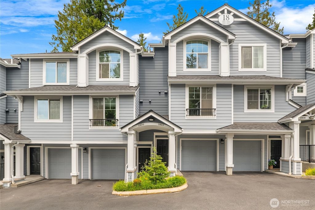 Photo of 16125 Juanita Woodinville Way NE #1807, Bothell, WA 98011 (MLS # 2390545)