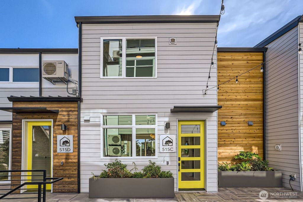 Photo of 515 Howe Street #C, Seattle, WA 98109 (MLS # 2443116)