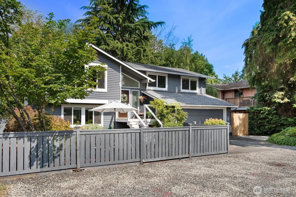 Photo of 7708 37th Avenue NE, Seattle, WA 98115 (MLS # 2396291)