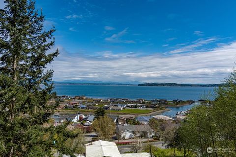 A home in Oak Harbor