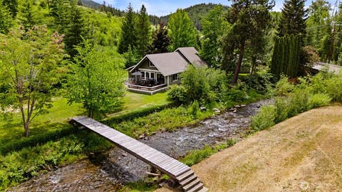 Photo of 370 Burke Road, Cle Elum, WA 98922 (MLS # 2533815)
