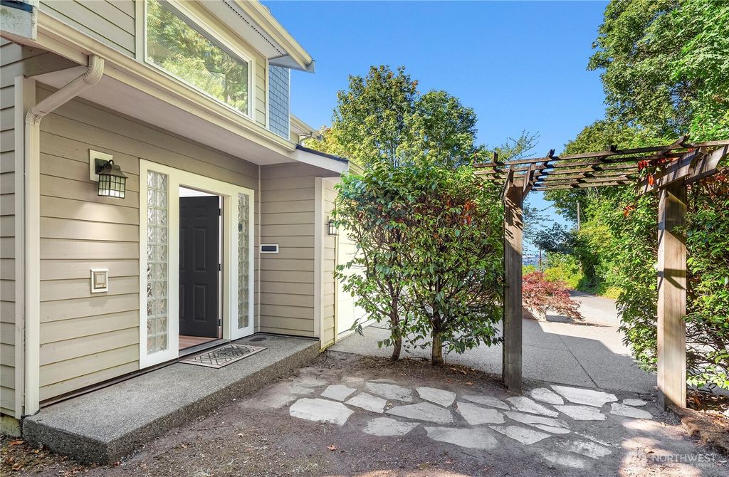 Photo of 4101 22nd Avenue SW, Seattle, WA 98106 (MLS # 2424390)