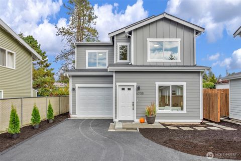 Photo of 6315 W Beech Street #B, Everett, WA 98203 (MLS # 2440966)